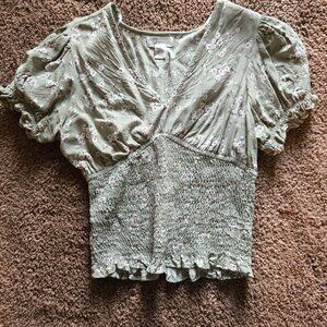 Spring cropped shirt